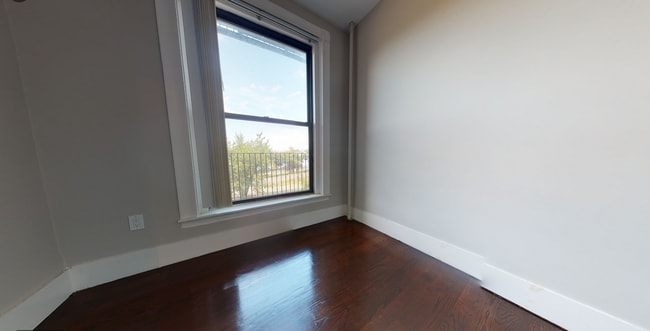 Photo - 11 Bay State Rd