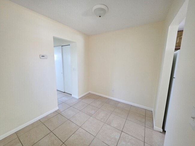 Photo - Bright and Clean 1 Bed 1 Bath 2nd Floor Apartment