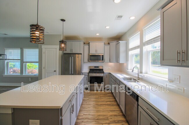 Photo - 328 Parish Farms Dr