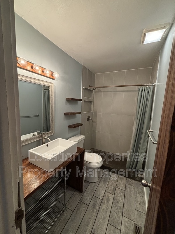 Photo - 1418 W 22nd Terrace