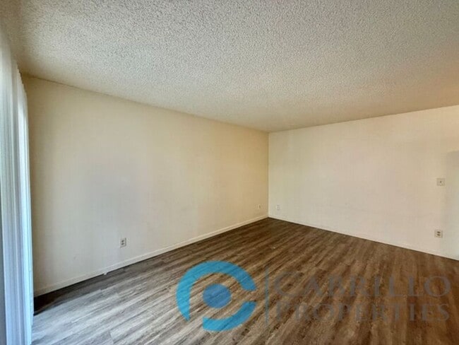 Photo - 4044 Wabash Ave Unit #2