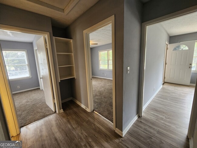 Photo - 2639 Willow St