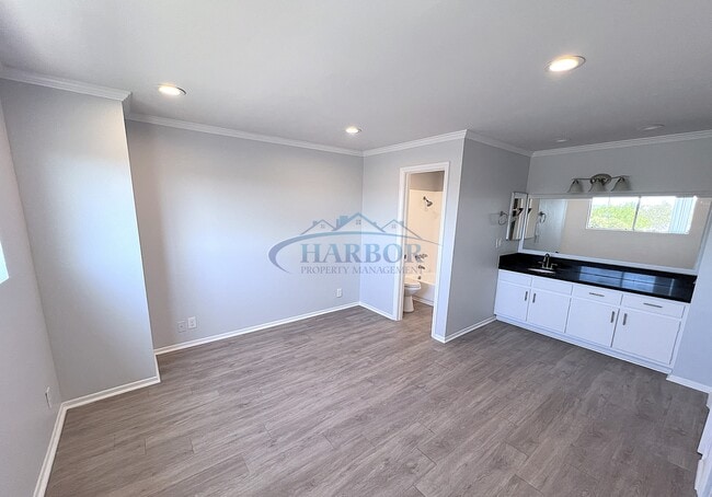 Photo - The Abbey Apartments