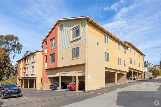 Building Photo - 7003 Saranac St Unit 108 Rental