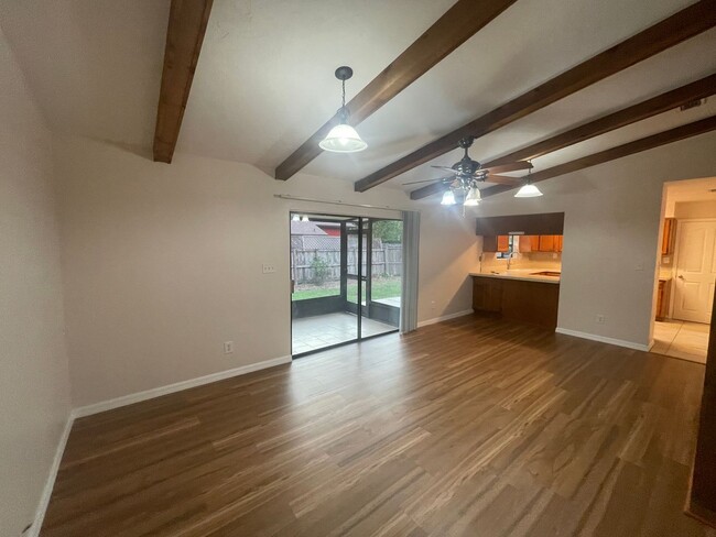 Photo - Charming Home in Sought-After Hidden Oaks Community
