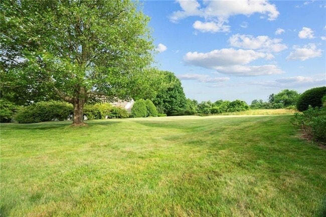 Photo - 510 Corey Ln