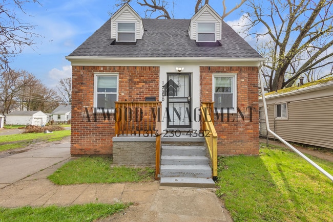 Building Photo - This beautifully updated 3-bedroom, 1-bath single-family home is ready for move-in!
