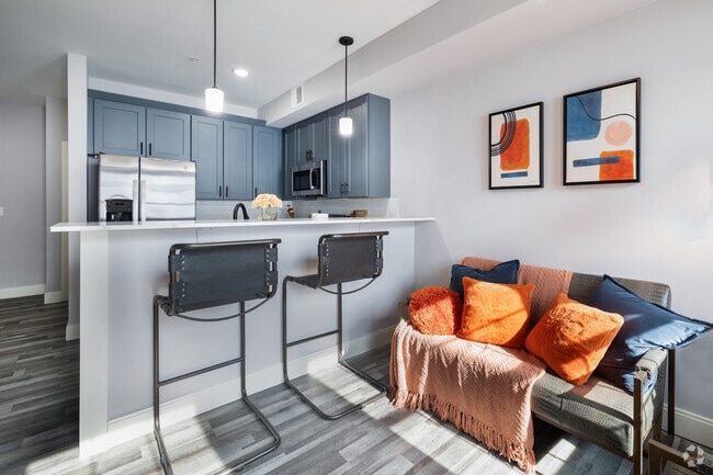 2BR, 1.5BA - 806SF - Kitchen Living Room