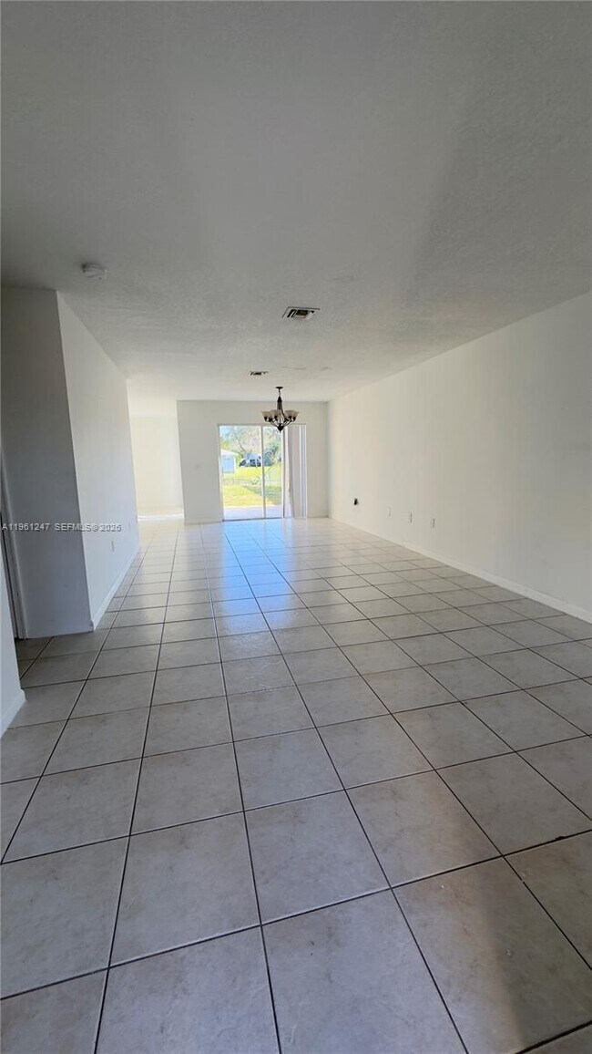 Photo - 4024 Eastridge Cir