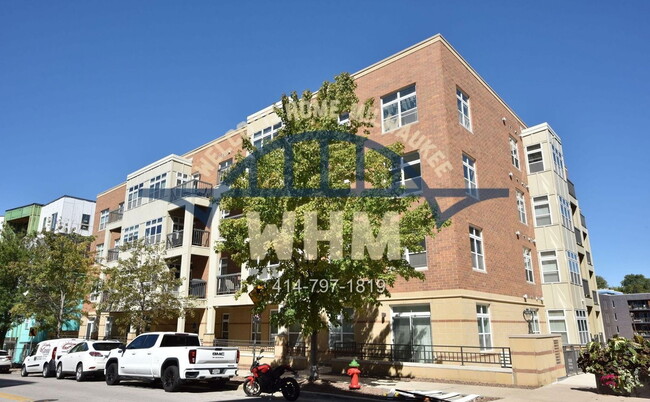 Photo - 1905 N Water St Unidad 203 Rental