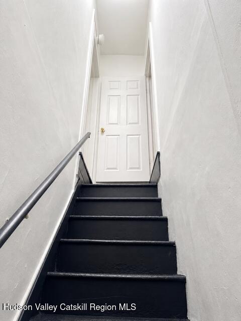 Photo - 610 Warren St