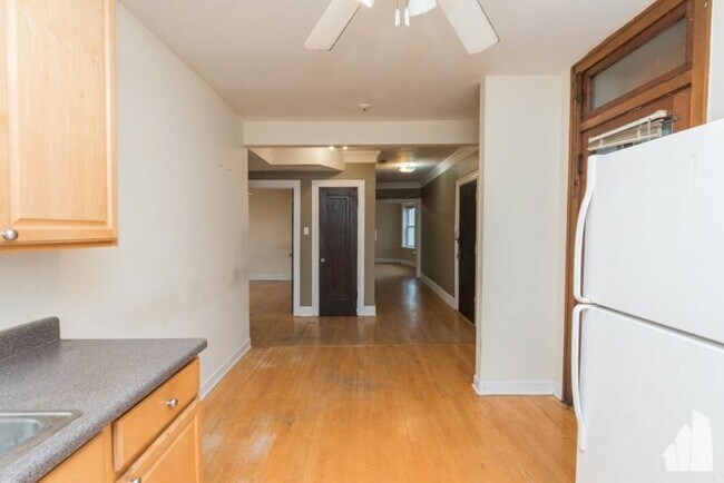 Photo - 2 bedroom in Chicago IL 60640 Unit 4917-2