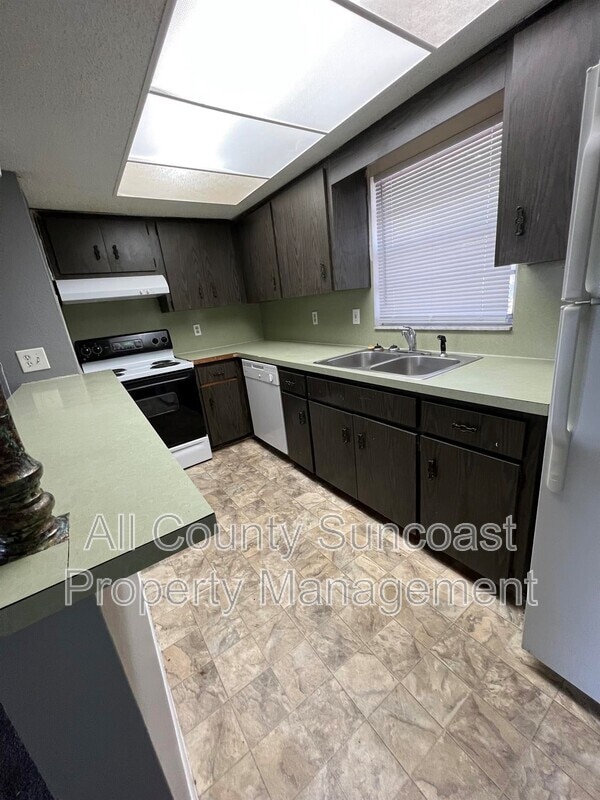 471 76th Ave N Unit 471-3