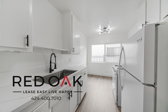 Photo - 439 S Catalina St Unit 4