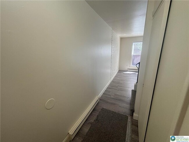 Photo - 5 Stonewood Pl