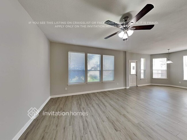 Photo - 4522 Lake Halbert Ln