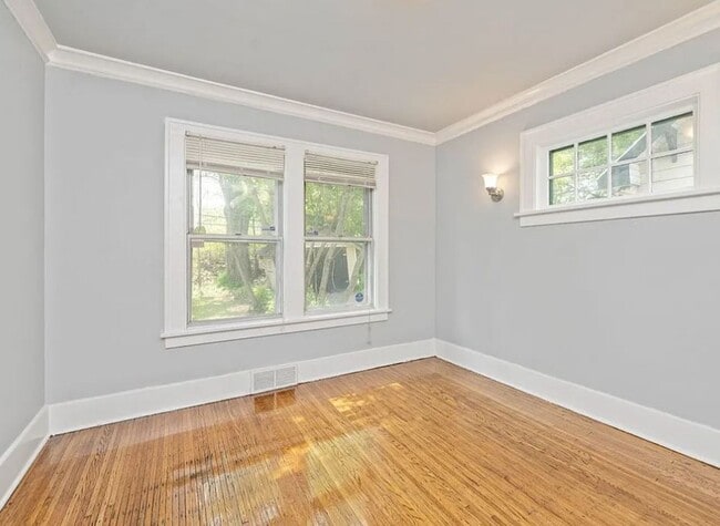 Photo - 191 Westfield St