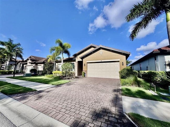 Photo - 380 Maraviya Blvd
