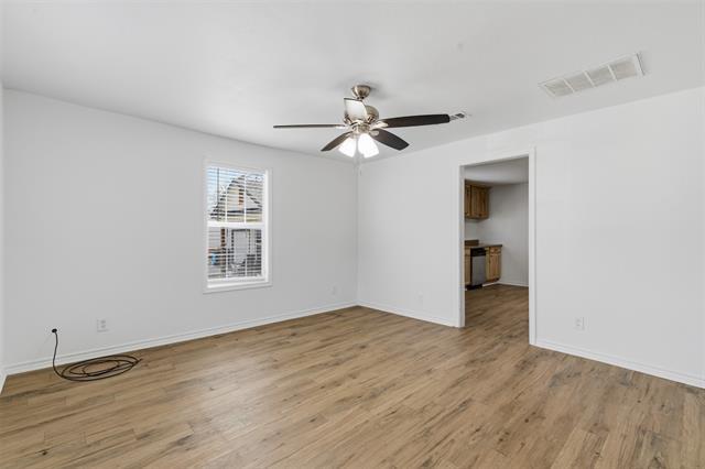 Photo - 920 W Ford St