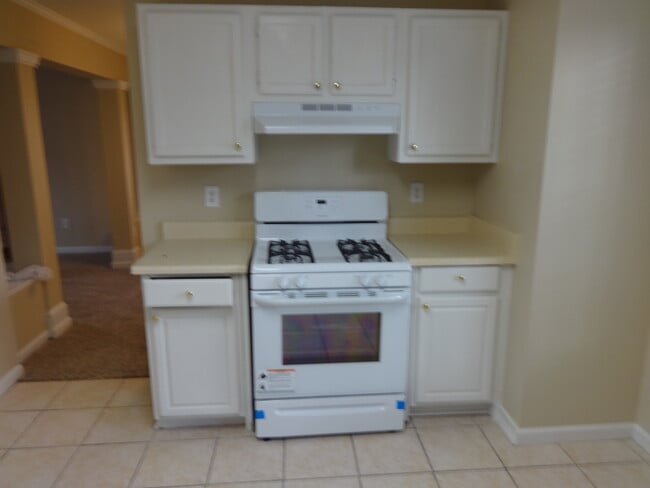 Photo - 176 Summer Lake Dr SW