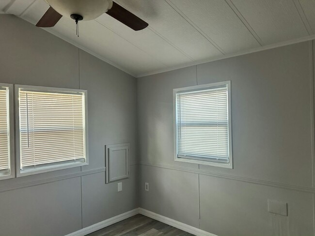 Photo - 6105 Land O' Lakes Blvd