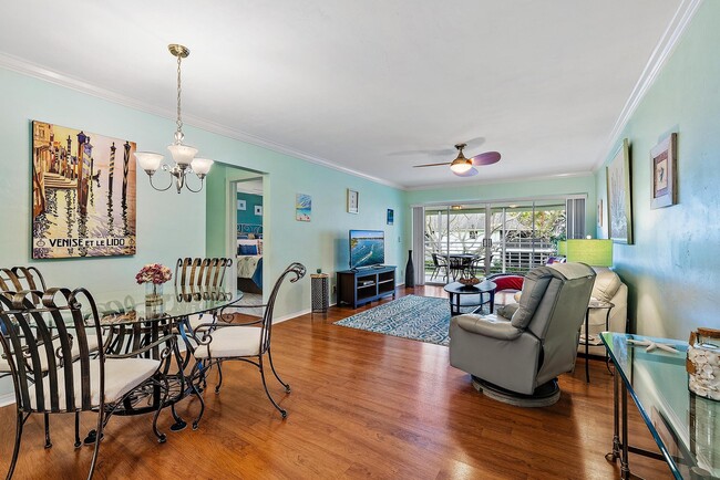 Building Photo - 4 Westwood Ave Unit 204h Rental