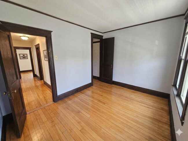Building Photo - 39-41 Parkdale Street - Apt 2