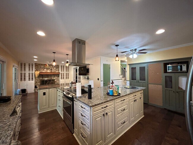 Photo - Sunningdale 5/4 on Just over 1 Acre