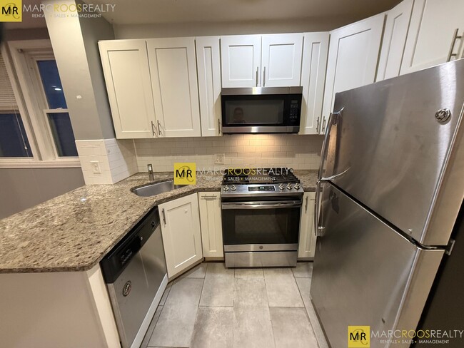 Photo - 202 Maverick St Apartments Unit 2R