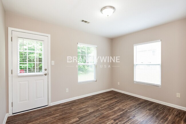 Photo - 1619 Ledson Ct