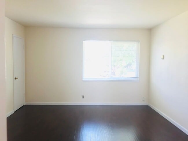 Photo - 1273-1279 Parkington Unidad 1275