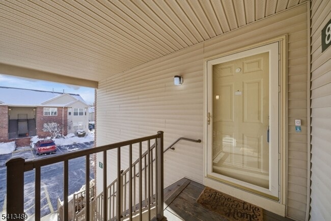 Photo - 8 Jennifer Dr