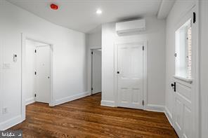 Photo - 537 S Walnut St