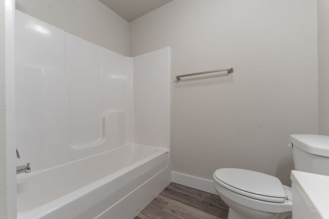 Photo - 1358 N Porter Rd Unit 2