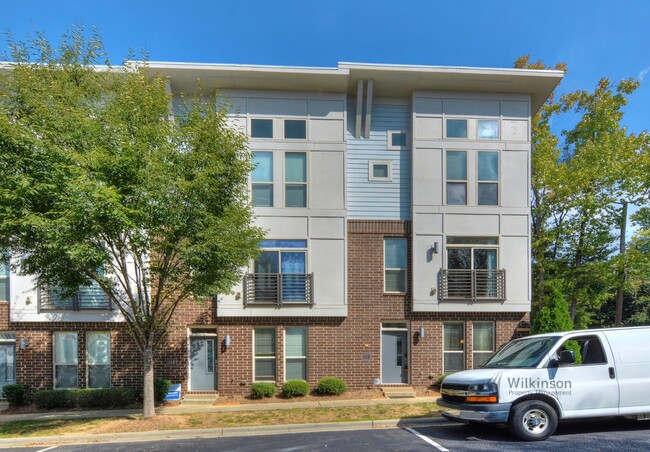 The Arts District - NODA - Impressive End ... - The Arts District - NODA - Impressive End ... Apartment