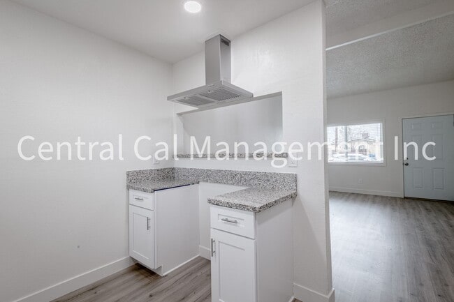 Photo - 1244 Virginia Ave Unit Apt A