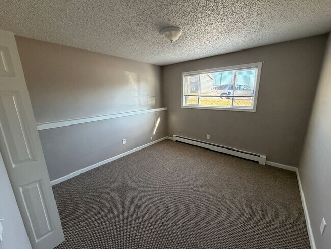 Photo - 1620 Kelby Dr Unit 4