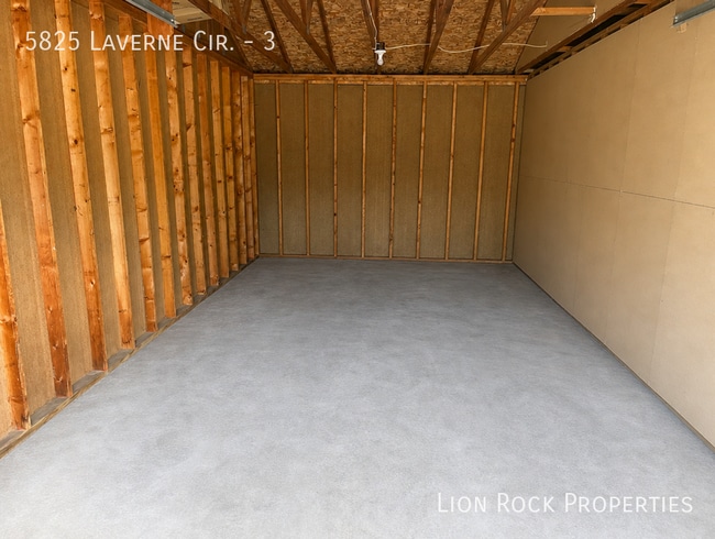 Photo - 5825 Laverne Cir N Unit 3