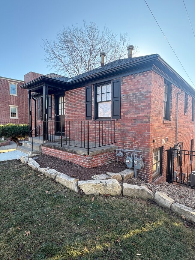 Photo - 4729 Bancroft Ave