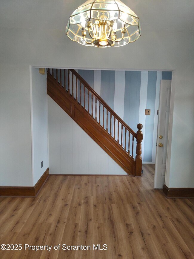 Photo - 1023 Carmalt St