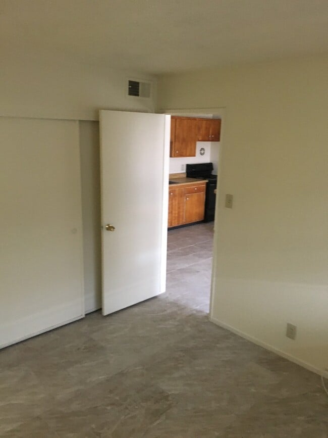 Photo - 3719 Hazelwood St Unit 15