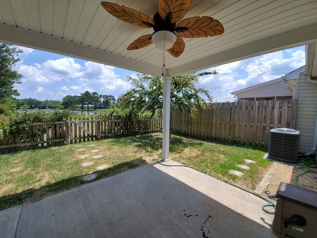 Photo - 198 Buckhaven Way