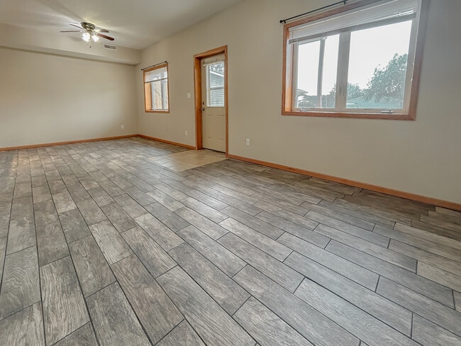 Photo - 101 E Rose St Unidad 4