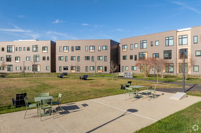 Photo - Meadows Apartments