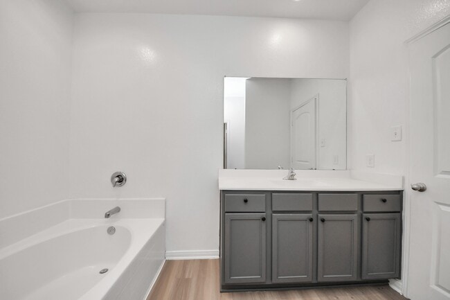 Photo - 25469 Black Spruce Dr