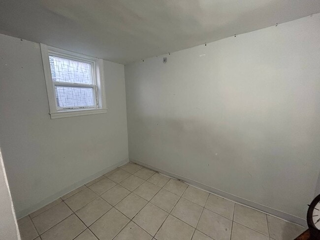 Photo - 1466 Commonwealth Ave