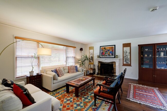 Photo - Bethesda (Walter Johnson HS) 4BR/3BA Detached Available for Multi-Year Lease