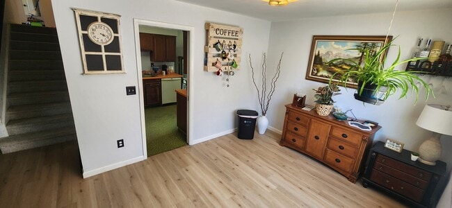 Photo - 1573 S Eaton St Unidad 1