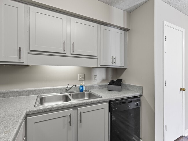 Photo - Stratford Village