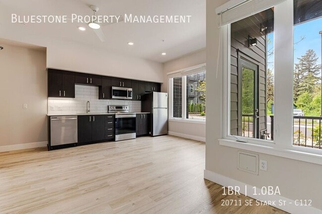 Building Photo - 20711 SE Stark St Unit C112 Rental